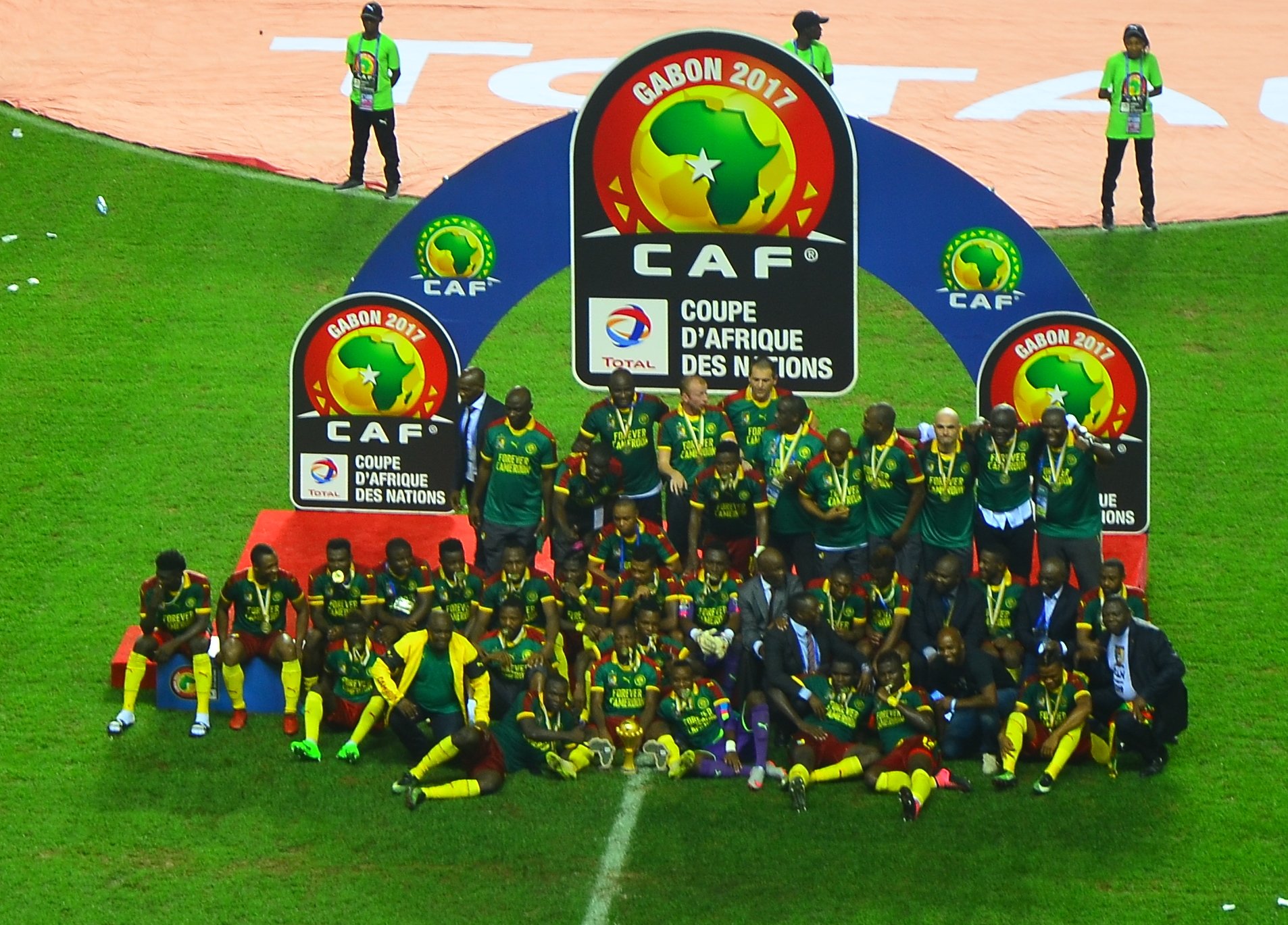 Nigeria's Super Eagles with the 2013 Africa Cup of Nations trophy