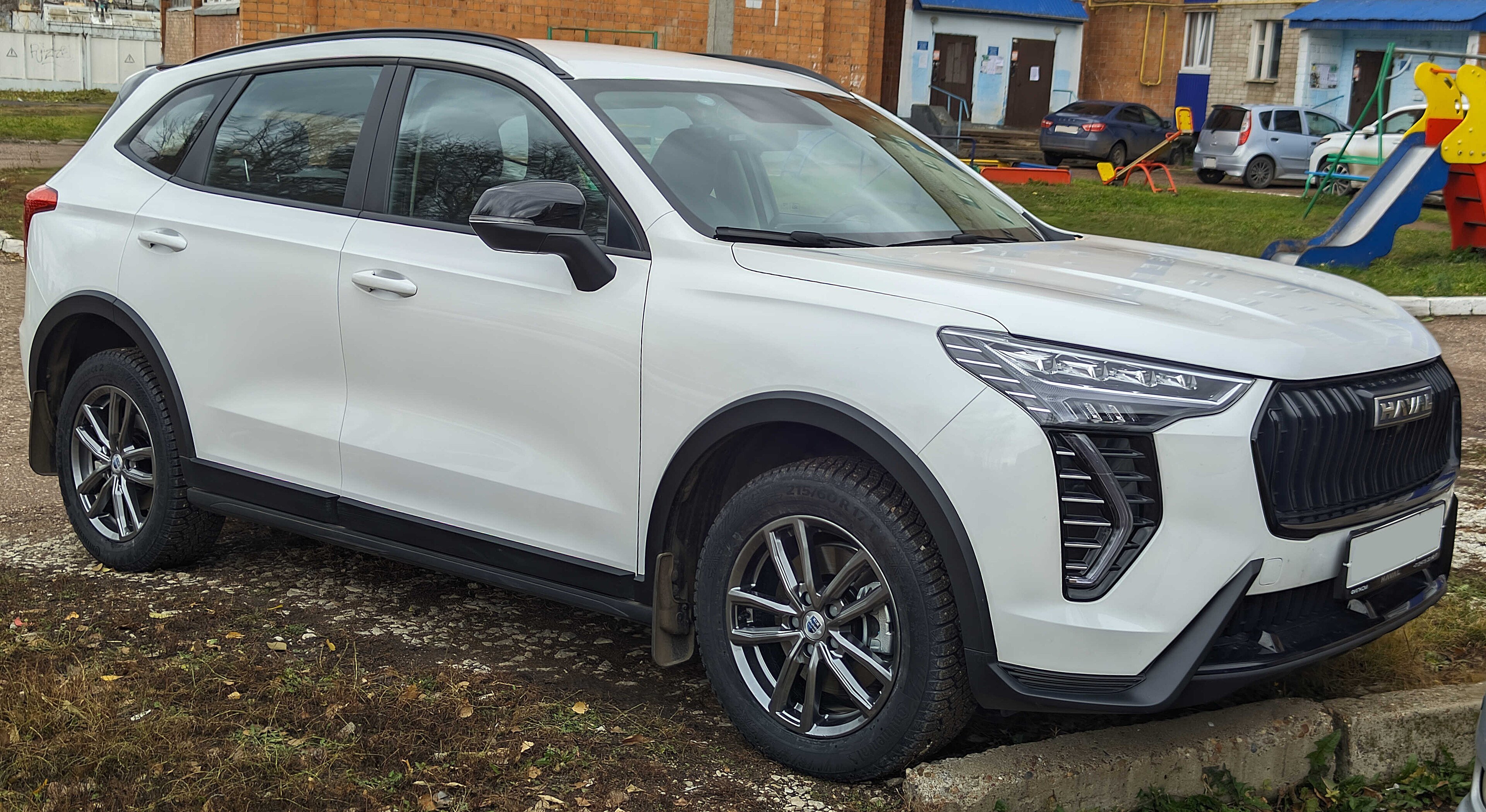 A white Haval Jolion SUV seen from the front, one of the best-selling Chinese cars in South Africa