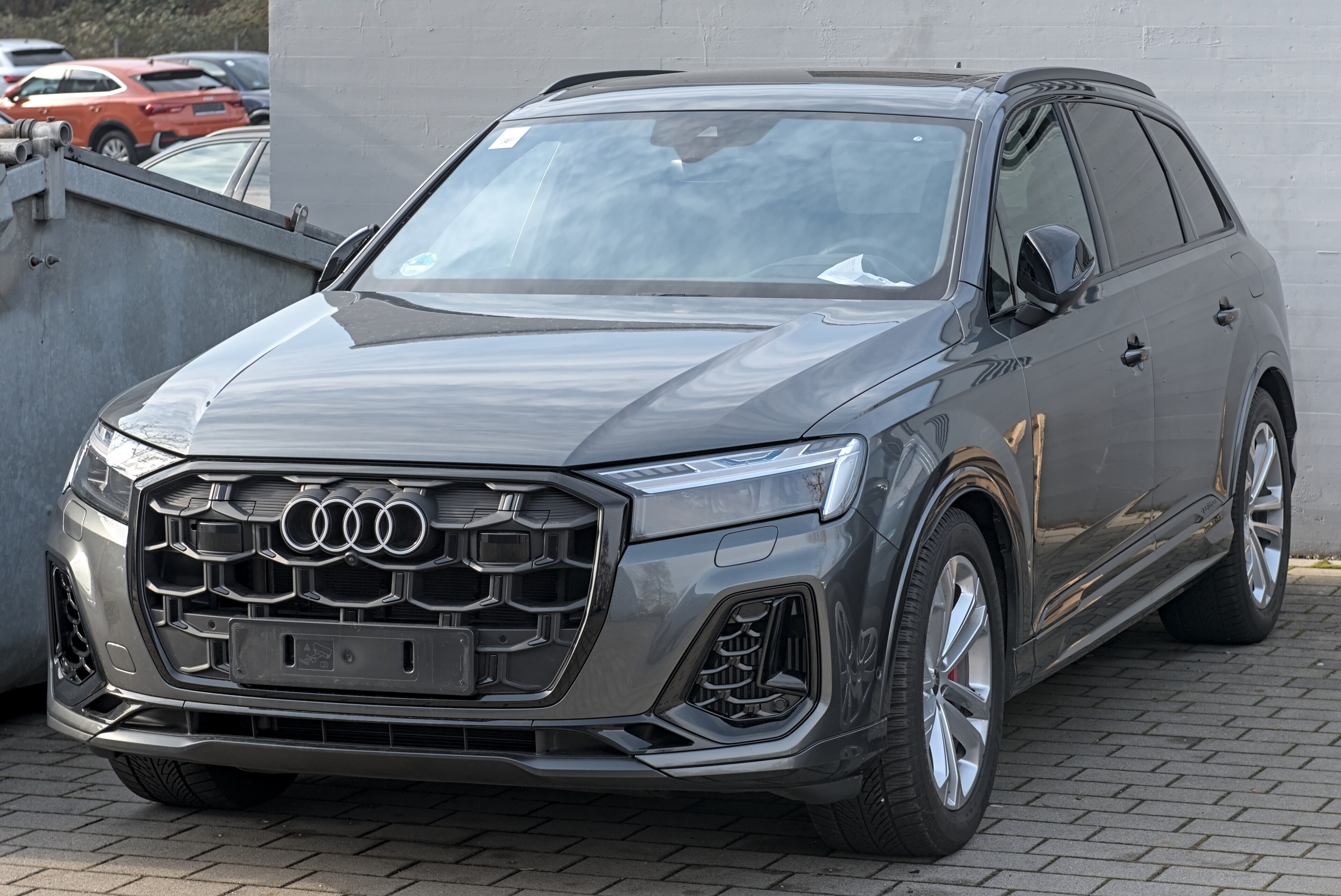The Audi Q7, one of the large SUVs Audi currently ships into the US from abroad