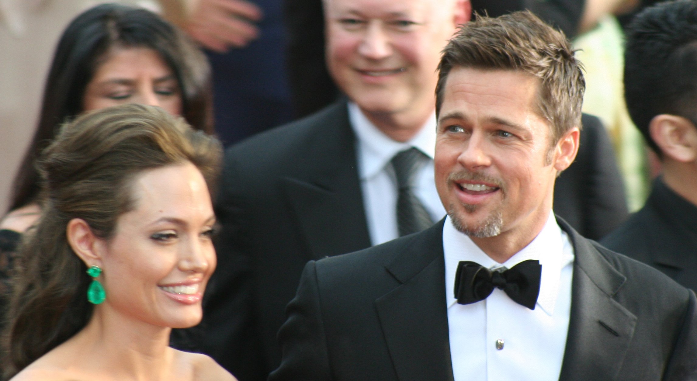 Angelina Jolie and Brad Pitt on the red carpet at the 81st Academy Awards