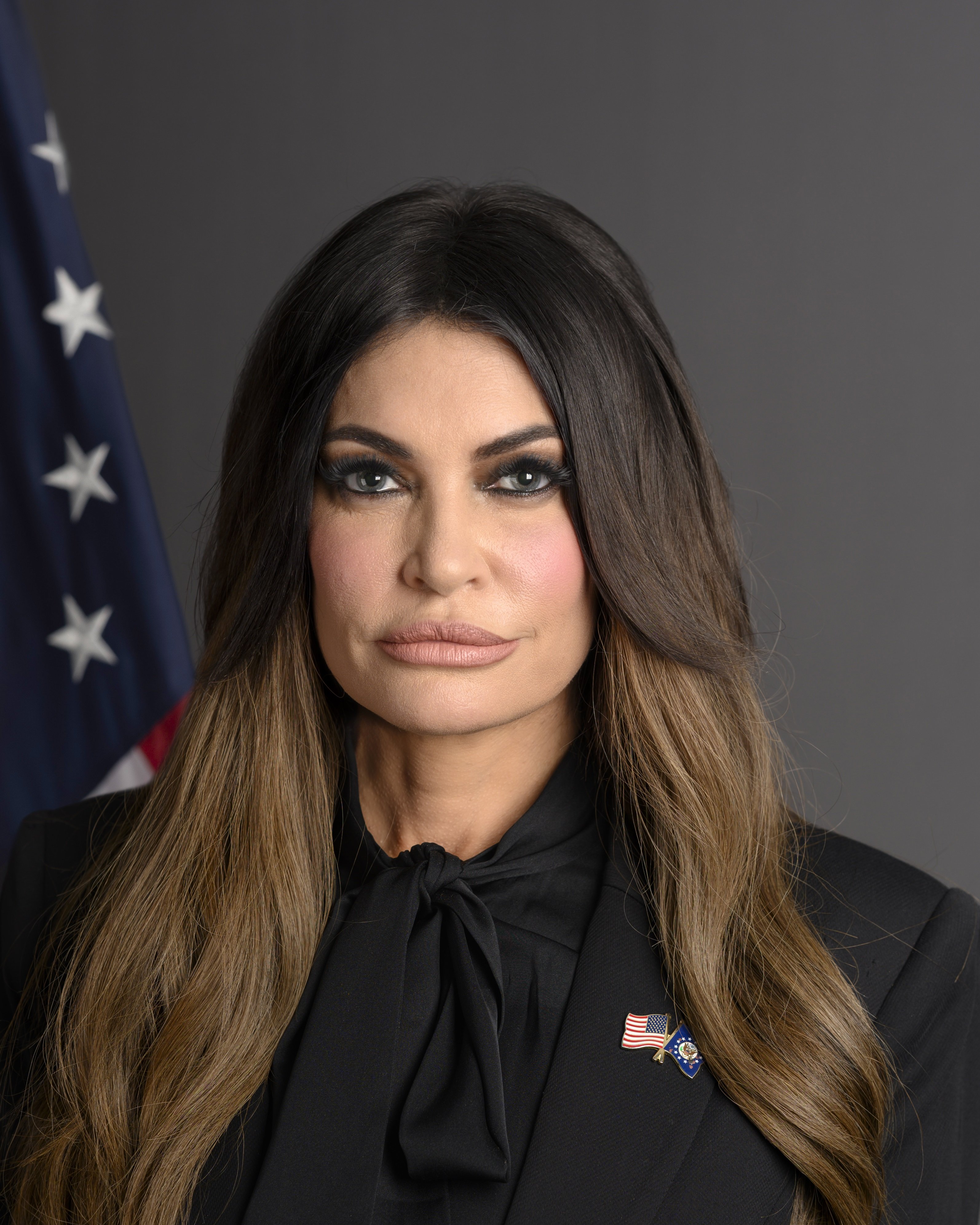 Kimberly Guilfoyle's official portrait as US ambassador to Greece